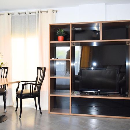 Alojamientos Yecla Centro By Casa De La Feria Del Mueble ييكلا المظهر الخارجي الصورة